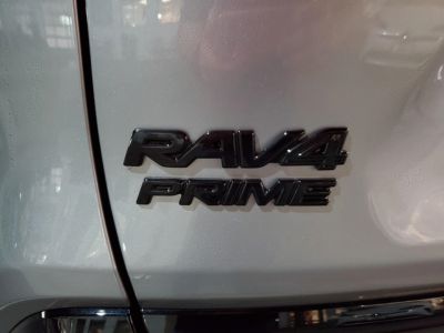 Toyota Vehicle Badge - Chrome Finish - For Rear Hatch. Exterior Emblem. PT413-42210-00