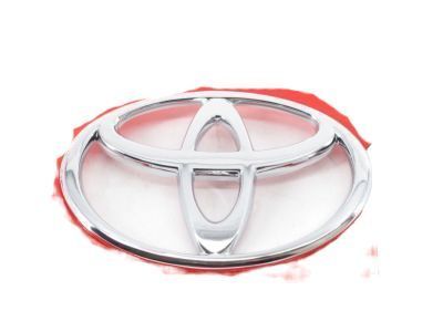 2002 Toyota Sienna Emblem - 75404-AC010