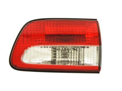 2001 Toyota Sienna Tail Light - 81670-08020