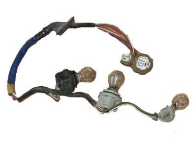 Toyota 81555-60321 Socket & Wire Sub-Assy, Rear Combination Lamp, RH