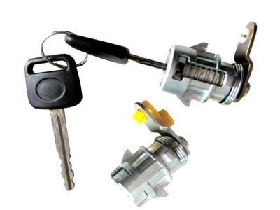Toyota 69052-35090 Cylinder & Key Set, Door Lock, LH