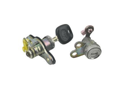 Toyota 69052-41010 Cylinder & Key Set, Door Lock, LH