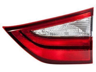 2017 Toyota Sienna Tail Light - 81580-08030