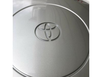 Toyota 42621-AE010 Wheel Cap