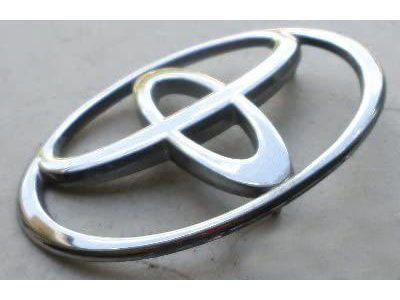 1999 Toyota Camry Emblem - 75441-33040