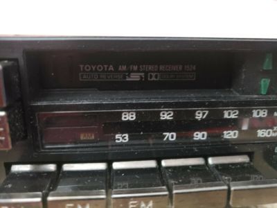 Toyota 86120-28011
