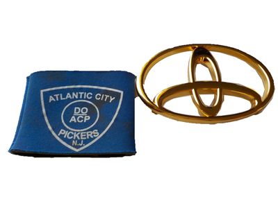 Toyota Gold Emblems Kit PT577-0C013
