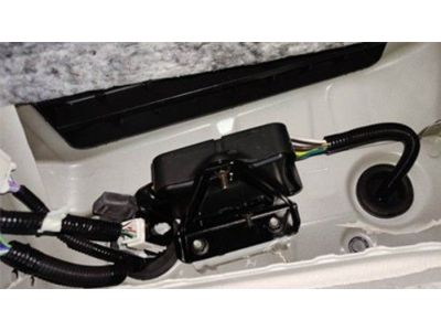Toyota Sienna Tow Hitch Converter Assembly PK960-08B03