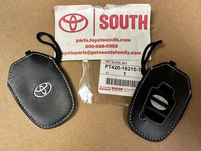 PT420-16210-T1 Toyota Corolla Cross Key Gloves Product Photo 1 of 1