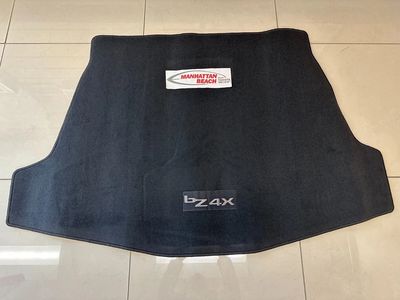 Toyota PT919-42235-20 Carpet Cargo Mat W/Out Rear Speakers PT919-42235-20 Toyota Carpet Cargo Mat W/Out Rear Speakers Product Photo 1 of 1