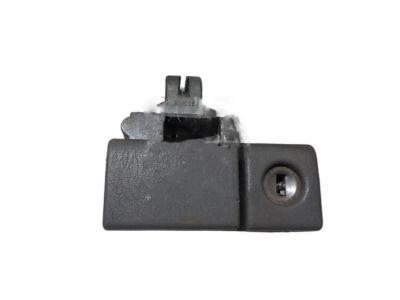 Toyota 55565-60010-B2 Handle, Glove Compartment Door Lock