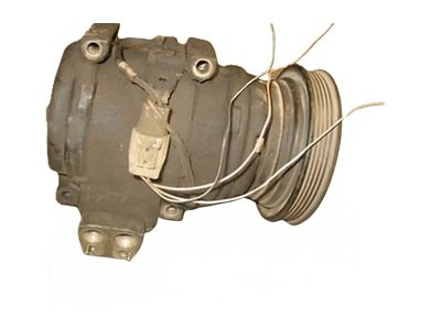 1992 Toyota Camry A/C Compressor - 88320-33010