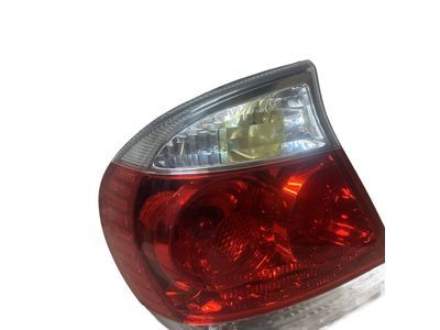 2004 Toyota Camry Back Up Light - 81560-06230