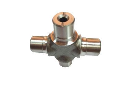 Toyota Land Cruiser Universal Joint - 04371-60040