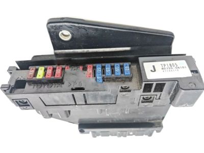 2011 Toyota Camry Fuse Box - 82720-06111