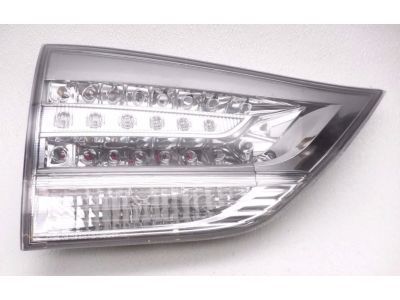 2014 Toyota Sienna Back Up Light - 81590-08020