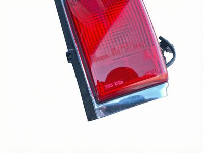 Toyota 81550-80247
