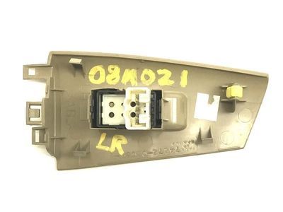 Toyota 74272-02050-E0