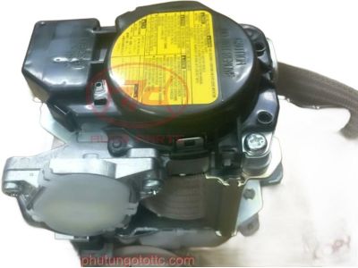 2014 Toyota Land Cruiser Seat Belt - 73220-60554-A5