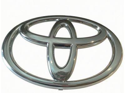 2007 Toyota Sequoia Emblem - 75311-0C020