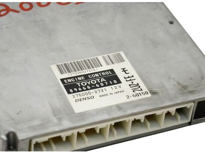 2001 Toyota Land Cruiser Engine Control Module - 89666-60710