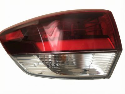 2018 Toyota Highlander Back Up Light - 81590-0E190