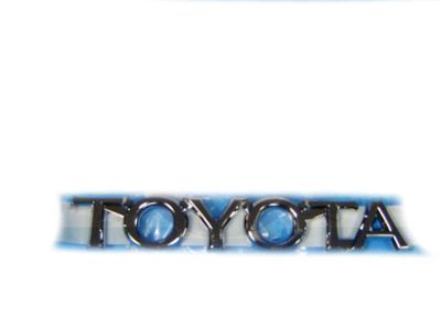 2001 Toyota Camry Emblem - 75447-33040