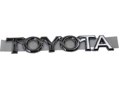 2001 Toyota Camry Emblem - 75447-33040