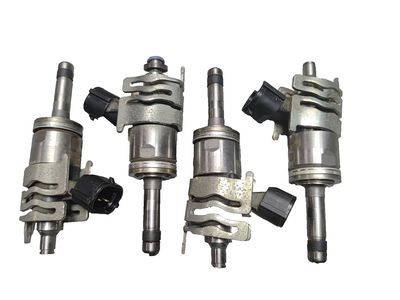 Toyota 23209-F0010-09