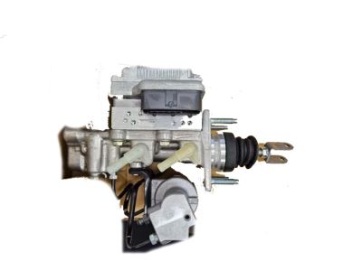 2014 Toyota Prius V Brake Master Cylinder - 47050-47260