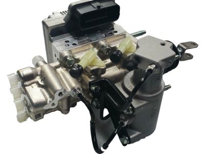 2014 Toyota Prius V Brake Master Cylinder - 47050-47260