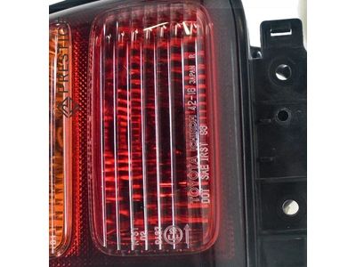 81550-42050 Toyota Lamp Assy, Rear Combination, RH Product Photo 3 of 4