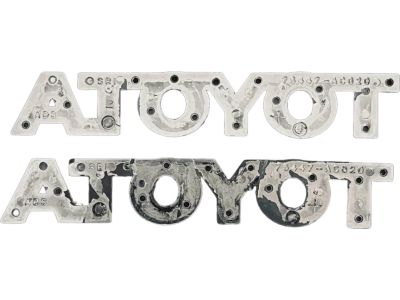 2004 Toyota Avalon Emblem - 75447-AC020