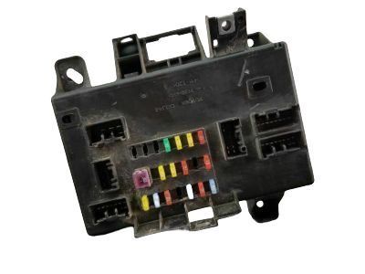 2005 Toyota Tacoma Fuse Box - 82730-04050