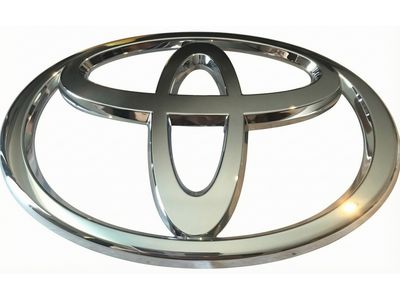 2005 Toyota Tacoma Emblem - 75311-04060