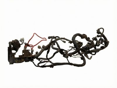 Toyota 82121-02W90