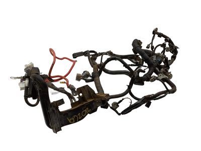 Toyota 82121-02W90