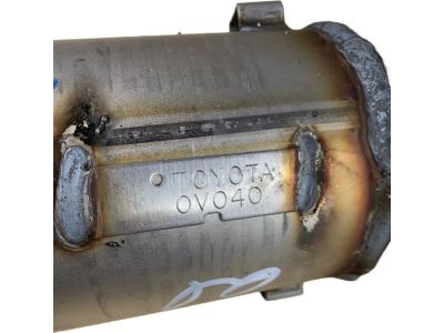 2013 Toyota Camry Catalytic Converter - 25051-0V040