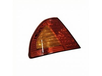 81561-AC050 Toyota Rear Combination Lamp Lens Left Hand Product Photo 3 of 4