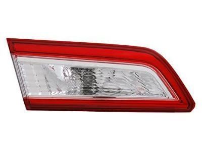 2014 Toyota Camry Back Up Light - 81580-06380