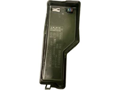 Toyota Camry Fuse Box - 82720-06101
