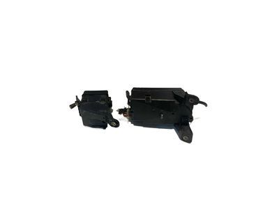 Toyota 82663-35070 Relay Block Cover Lower 82663-35070 Toyota Relay Block Cover Lower Product Photo 1 of 1