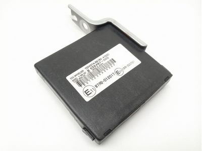 2004 Toyota Prius Body Control Module - 89780-47020