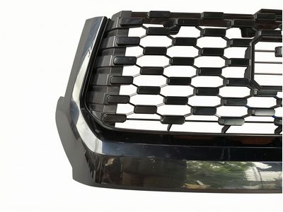 2017 Toyota Tundra Grille - 53101-0C070-C0