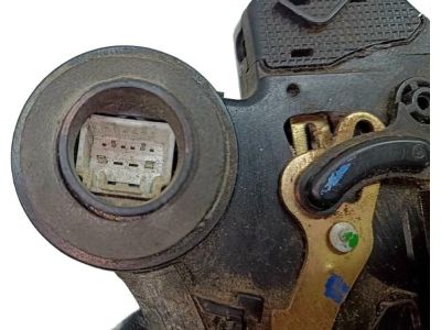 2006 Toyota Corolla Door Lock - 69060-33071