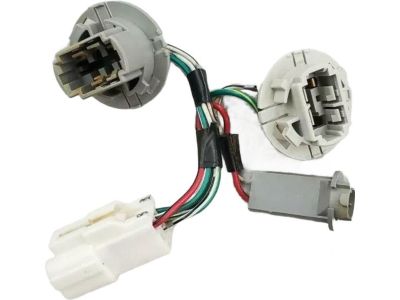 2000 Toyota Camry Light Socket - 81555-AA010