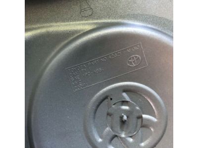 Toyota 42621-AF010 Wheel Cap