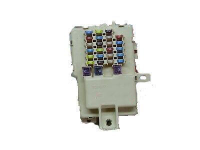 Toyota Sequoia Fuse Box - 82730-0C030