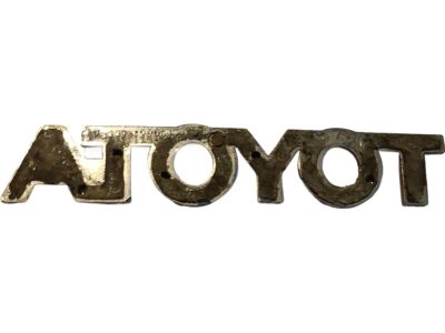 2001 Toyota Corolla Emblem - 75441-12770