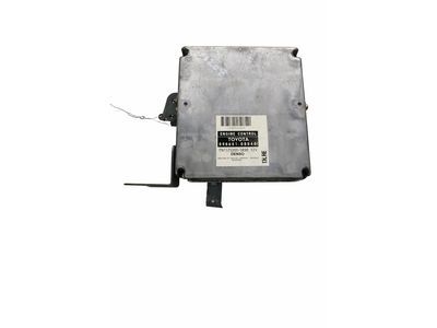 2000 Toyota Sienna Engine Control Module - 89661-08040